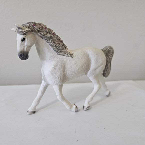 Schleich Holsteiner mare - Horse Club - 13858 - Picture 1 of 7